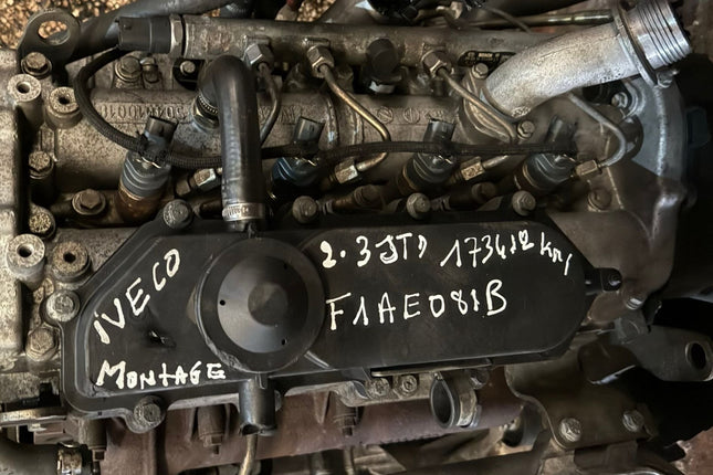 MOTEUR F1AE081B