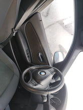 Charger l&#39;image dans la galerie, BMW SERIE 1 2010 Diesel
